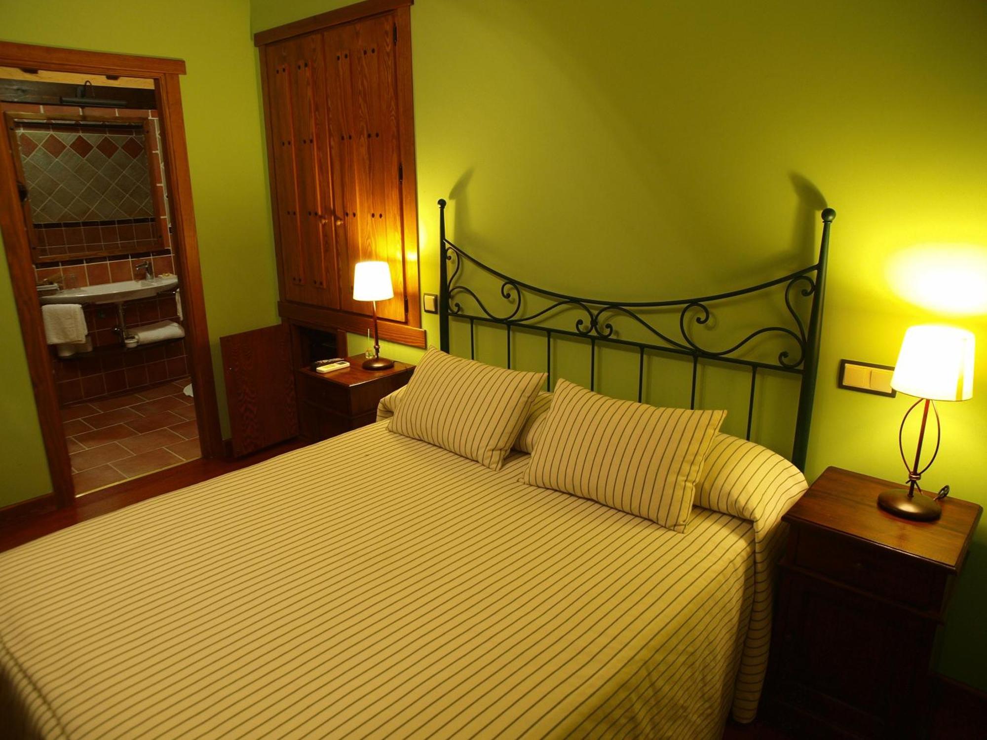 Hostal El Cerro - Only Adults Pedro Bernardo Zewnętrze zdjęcie